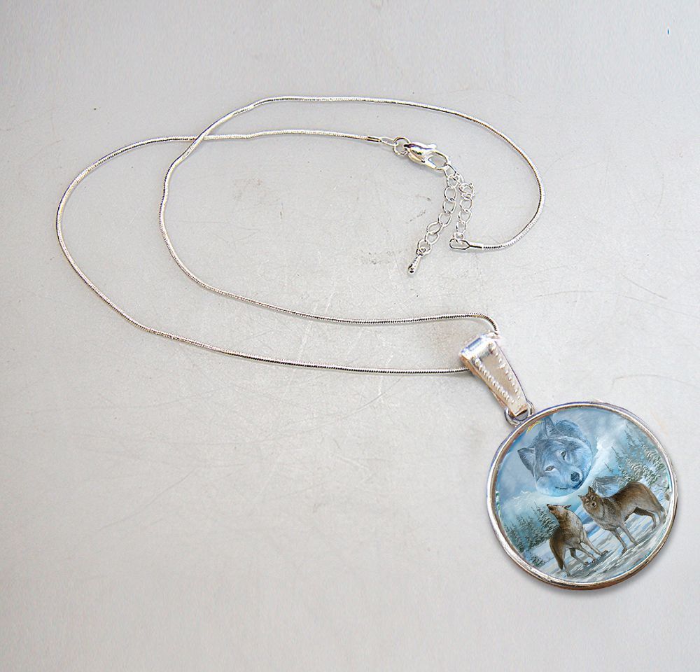 Sky Wolves Howling Silver Plated Mother of Pearl Jewelry Pendant Necklace - 44035