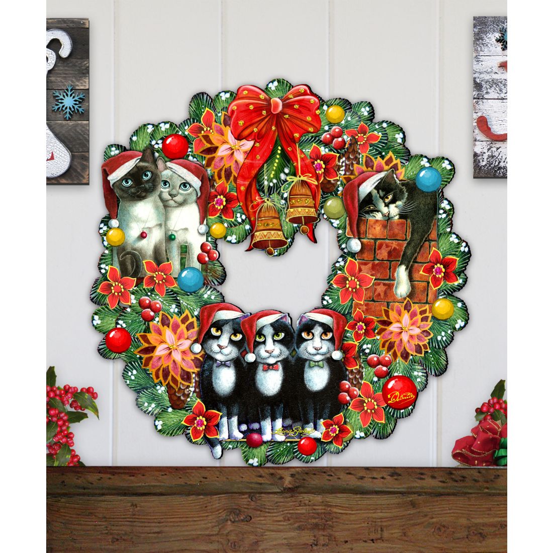 Christmas Friends Kitty Door Wreath by G. DeBrekht - Pets Dog and Cats Decor - 8185307-5H-SL