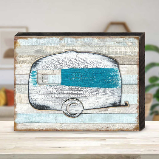 Camper Wooden Wall Art - Wildlife Holiday Decor - 8198431B